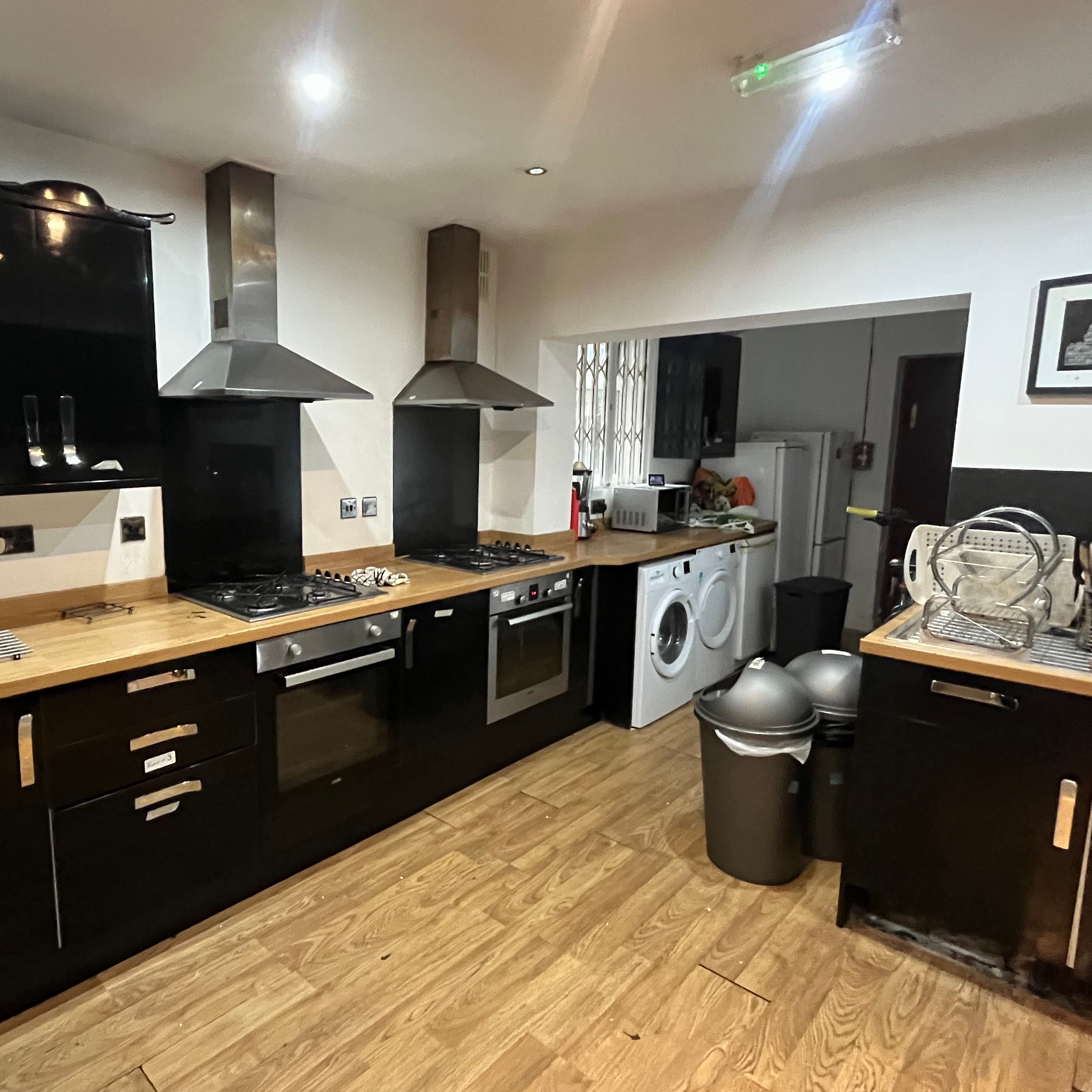 140 Gregory Blvd, Nottingham NG7 5JE